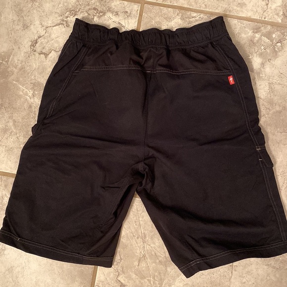 Specialized Mend biking shorts - Picture 4 of 4